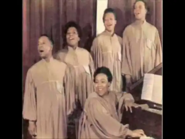 The Roberta Martin Singers - I Can Make It